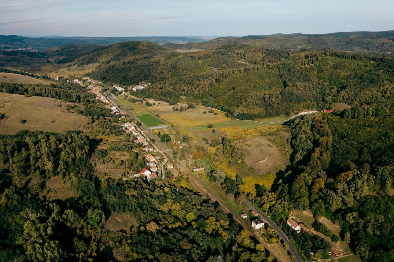 Vidéki vendégház a Bükkben, pezsgőfürdővel. Királd Esterno foto